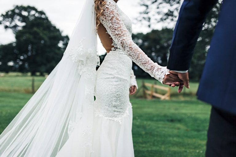 Wedding Typography Trends 2026 for Invitations and Signs