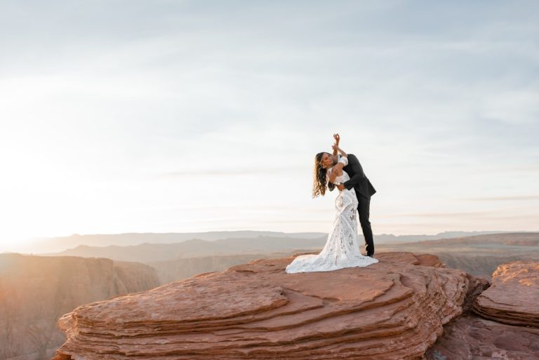 Wedding Signage Design Guide with Ideas and Tips